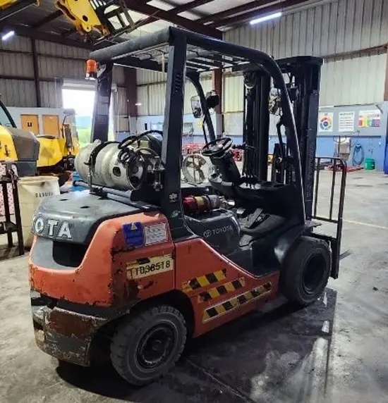 2019 Toyota 8FGU25 Warehouse Forklift