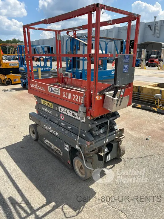 2018 Skyjack SJIII3219 Scissor Lift