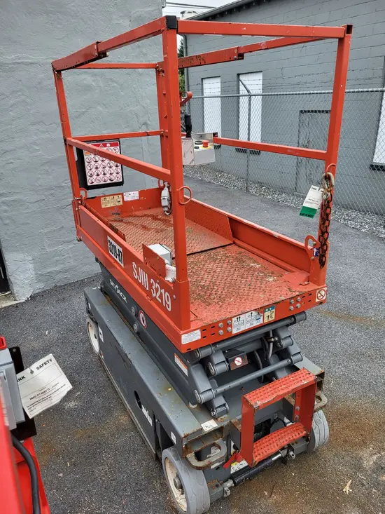 2017 Skyjack SJIII3219 Scissor Lift