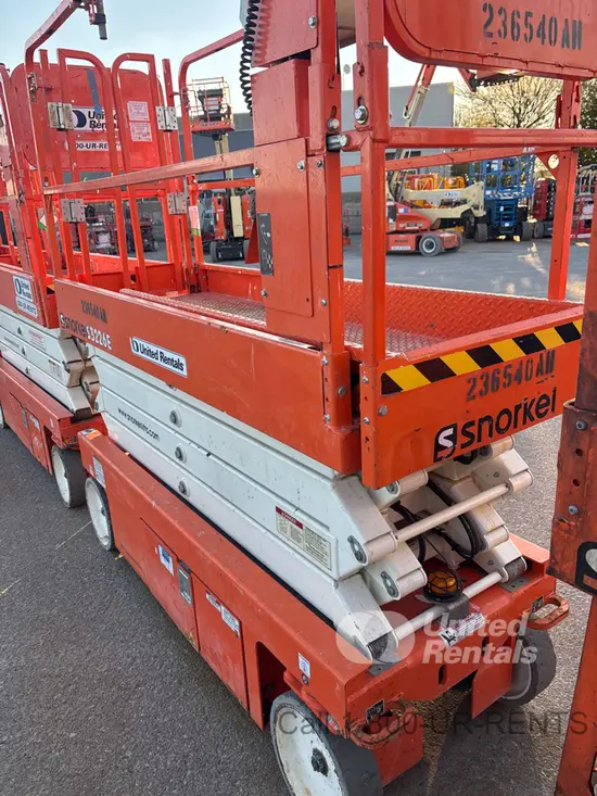 2019 Snorkel S3226E Scissor Lift