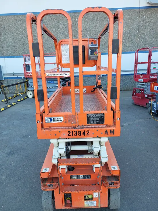 2018 Snorkel S3219E Scissor Lift