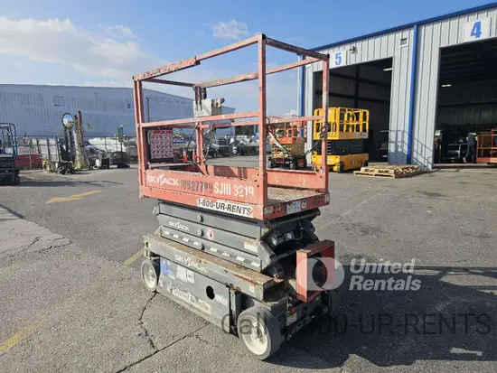 2016 Skyjack SJIII3219 Scissor Lift