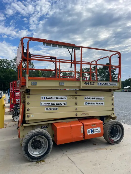2017 JLG 4069LE Scissor Lift