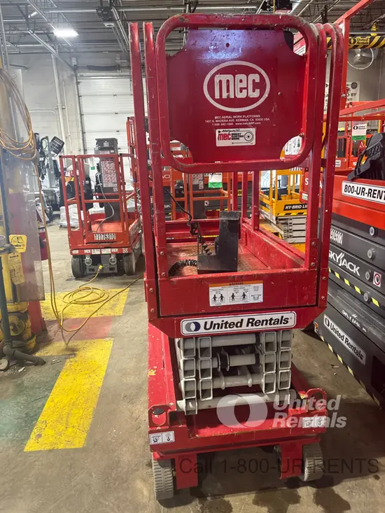2018 MEC 1330SE Scissor Lift