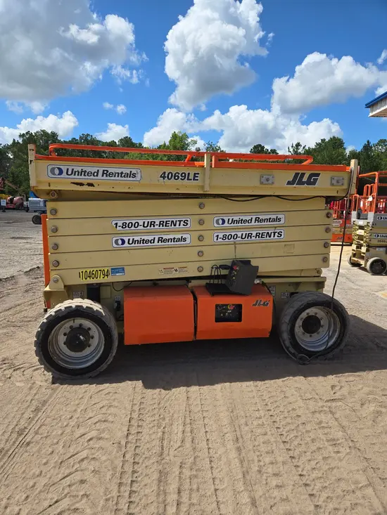 2016 JLG 4069LE Scissor Lift