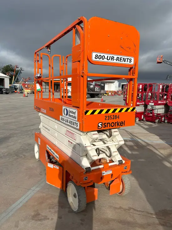 2019 Snorkel S3226E Scissor Lift