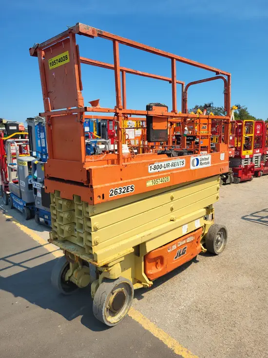 2017 JLG 2632ES Scissor Lift