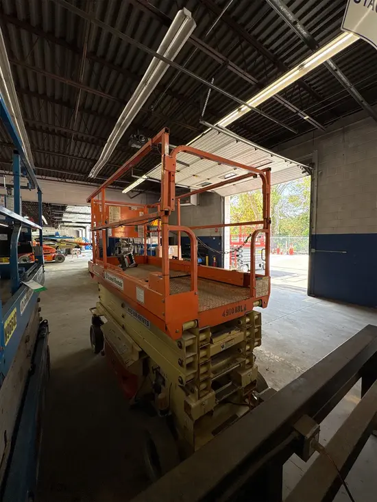 2017 JLG 3246ES Scissor Lift