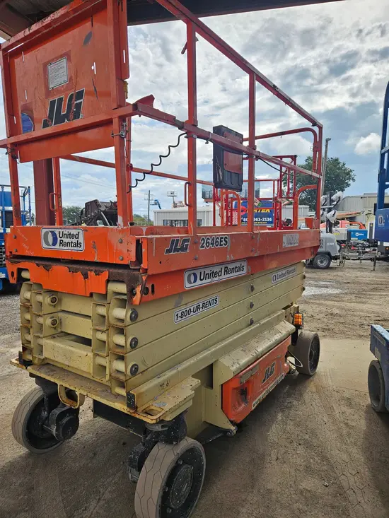 2017 JLG 2646ES Scissor Lift