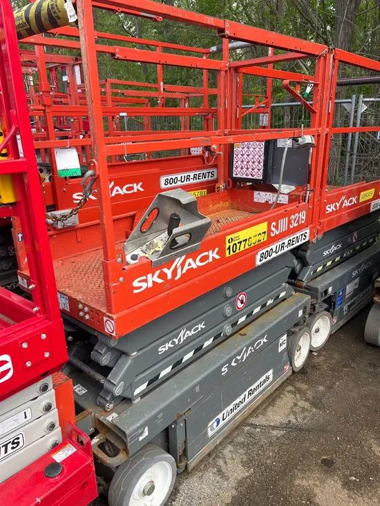 2018 Skyjack SJIII3219 Scissor Lift