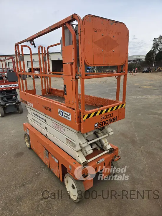 2020 Snorkel S3226E Scissor Lift