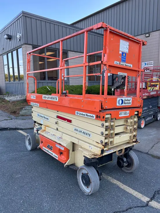 2017 JLG 3246ES Scissor Lift