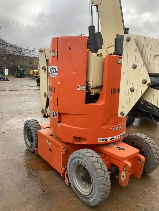 2015 JLG E300AJP Articulating Boom Lift