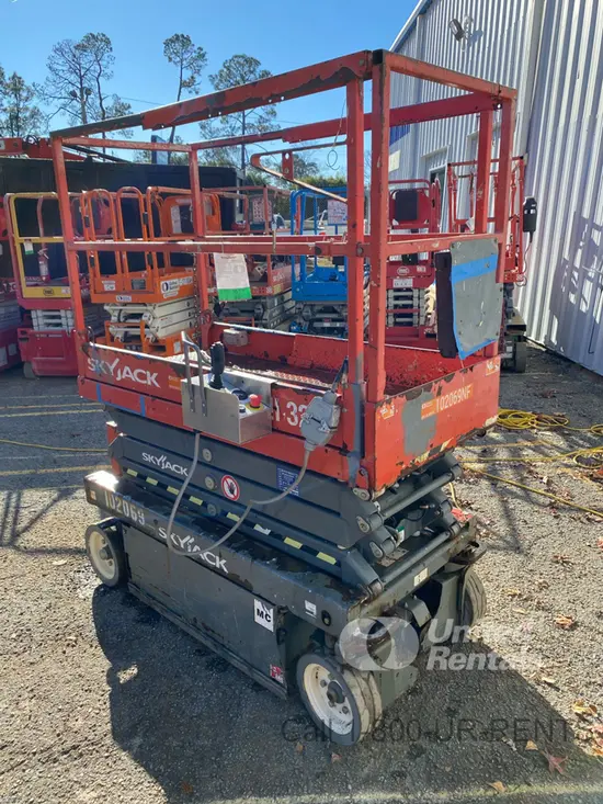 2016 Skyjack SJIII3219 Scissor Lift