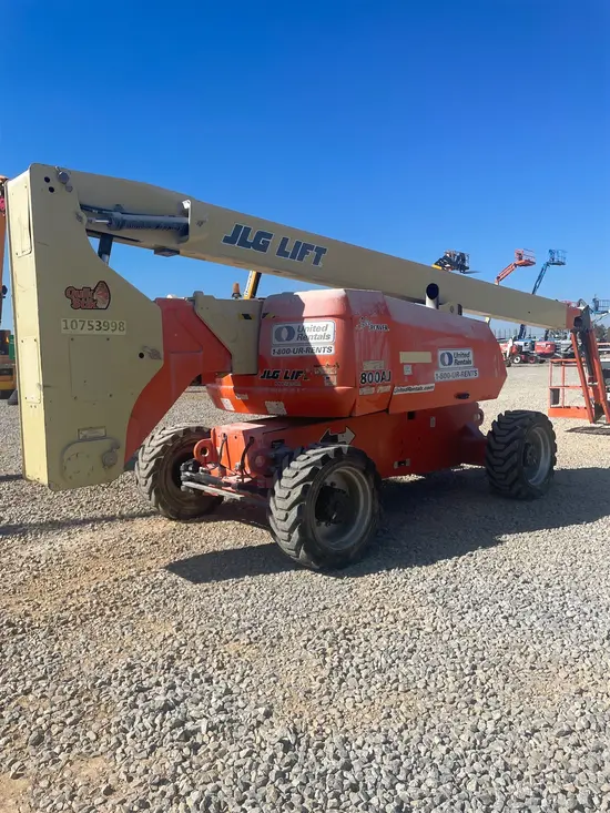 2018 JLG 800AJ Articulating Boom Lift