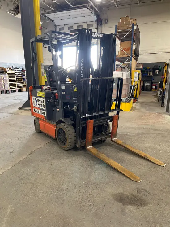 2019 Toyota 8FBCU25 Warehouse Forklift