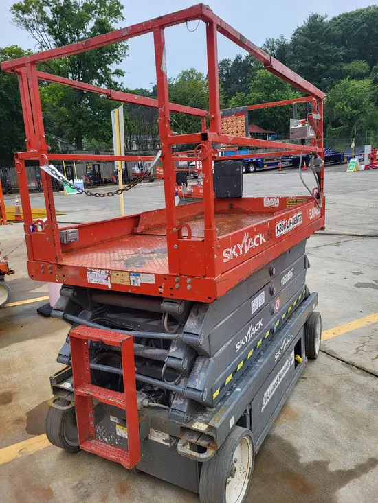 2016 Skyjack SJIII4632 Scissor Lift