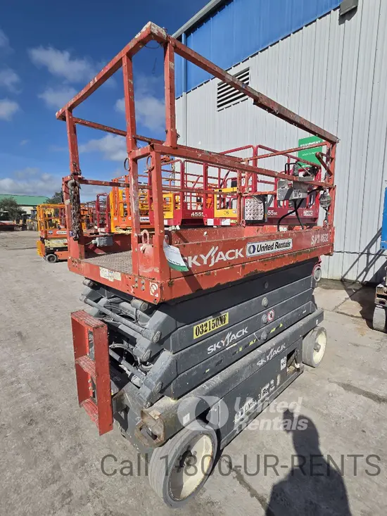 2017 Skyjack SJIII4632 Scissor Lift