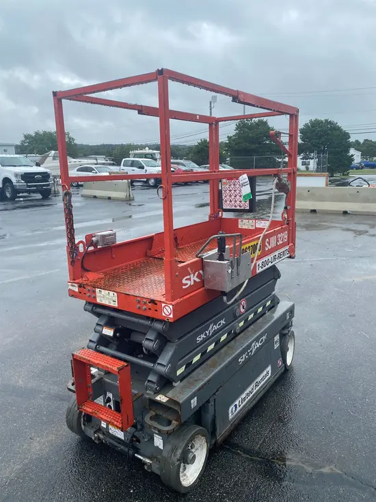 2017 Skyjack SJIII3219 Scissor Lift