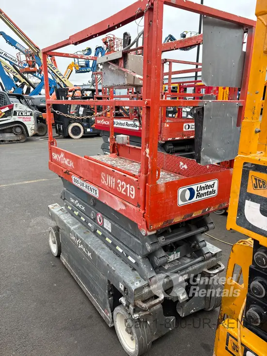 2016 Skyjack SJIII3219 Scissor Lift
