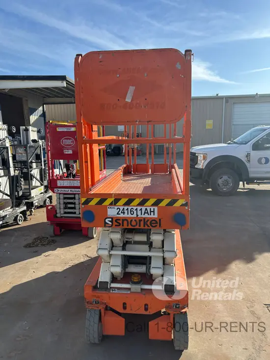 2019 Snorkel S3226E Scissor Lift