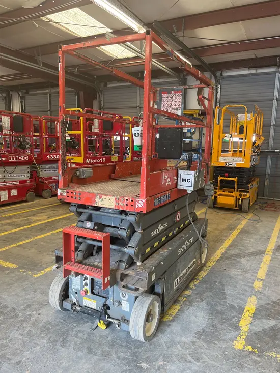 2016 Skyjack SJIII3219 Scissor Lift