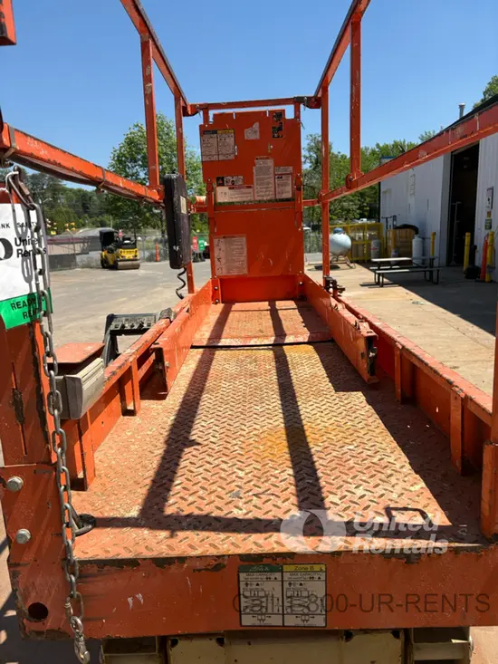 2018 JLG 2632ES Scissor Lift