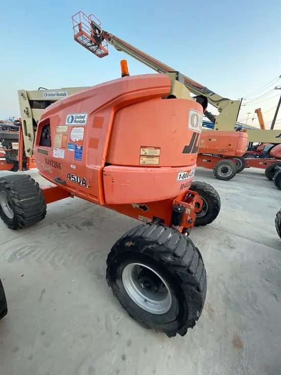 2016 JLG 450AJ Articulating Boom Lift