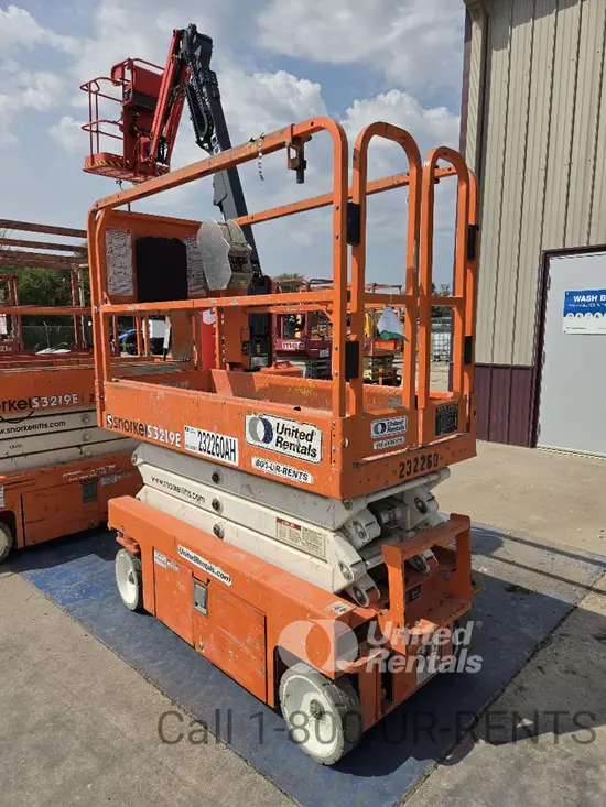 2019 Snorkel S3219E Scissor Lift