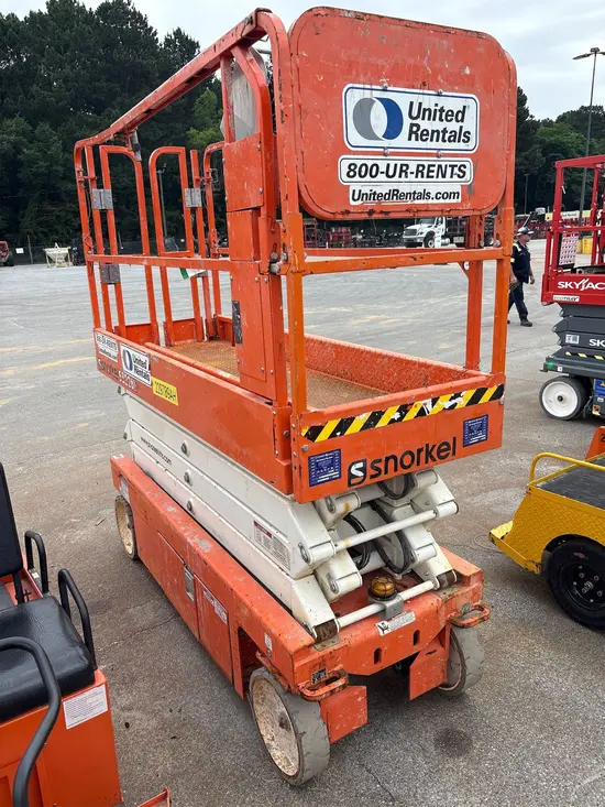 2019 Snorkel S3226E Scissor Lift