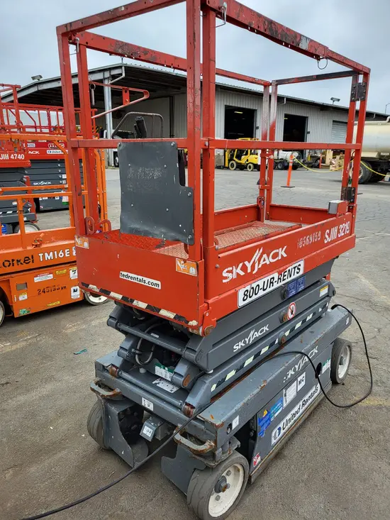 2017 Skyjack SJIII3219 Scissor Lift