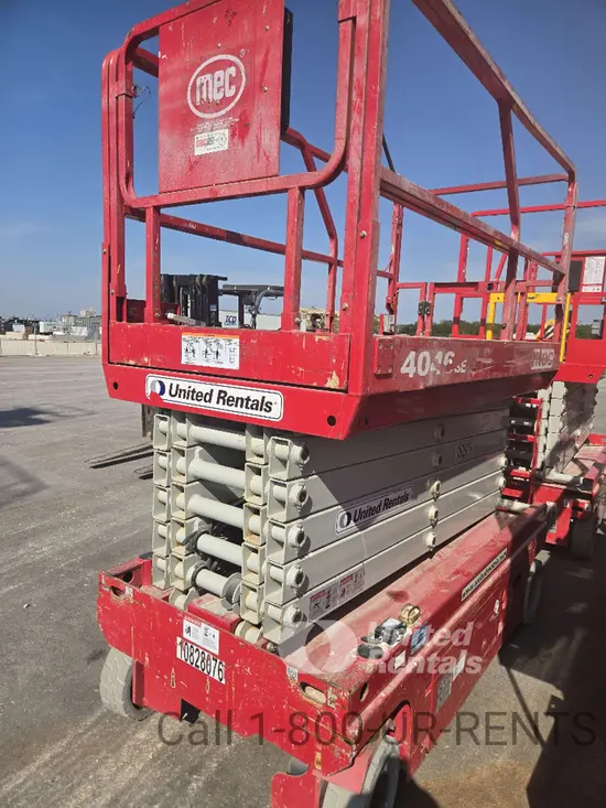 2018 MEC 4046SE Scissor Lift