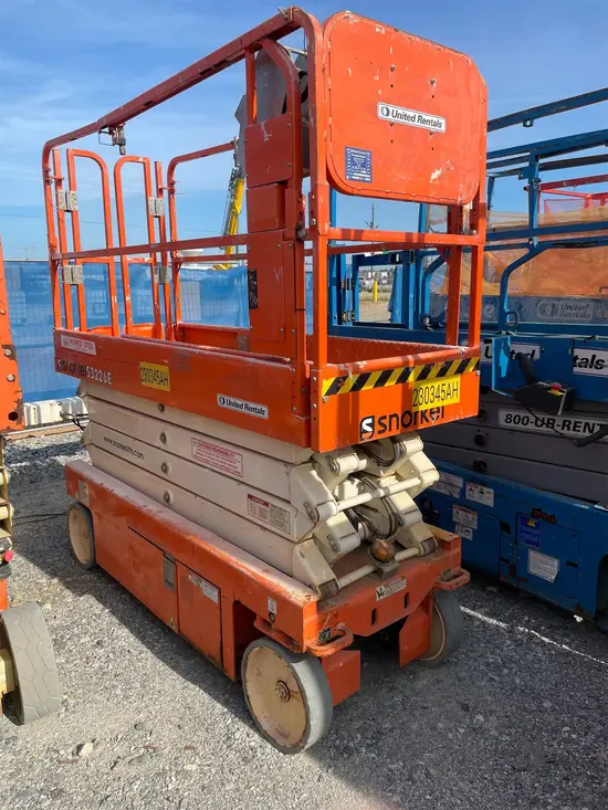 2019 Snorkel S3226E Scissor Lift
