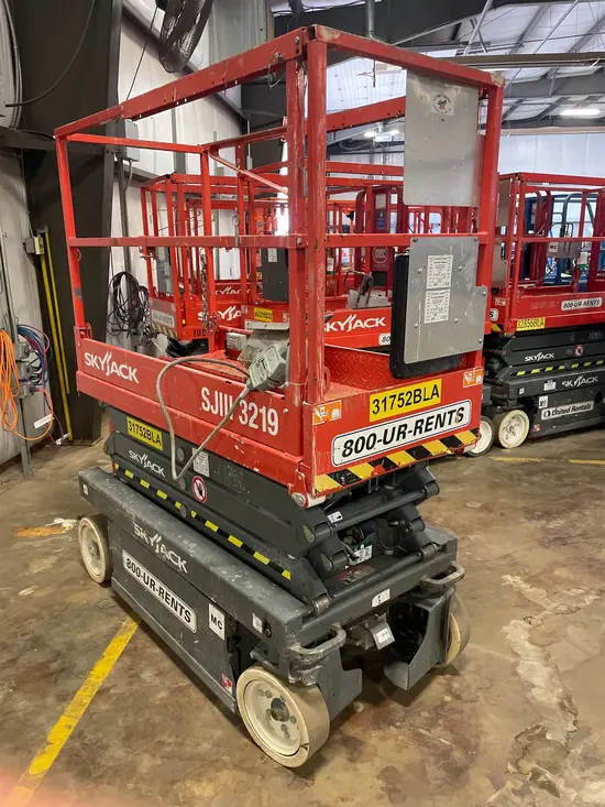 2016 Skyjack SJIII3219 Scissor Lift
