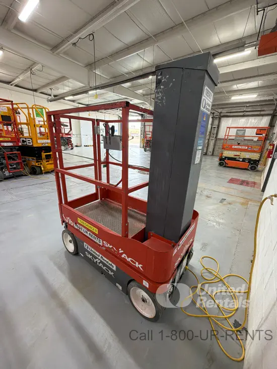 2018 Skyjack SJ16 Self-Propelled One-Person Lift