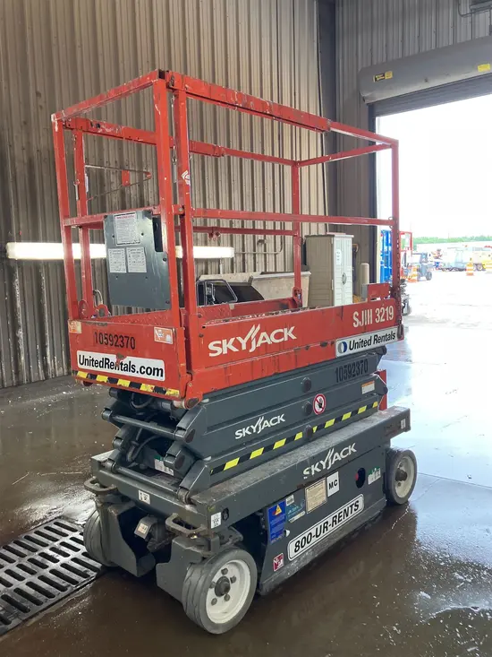 2017 Skyjack SJIII3219 Scissor Lift