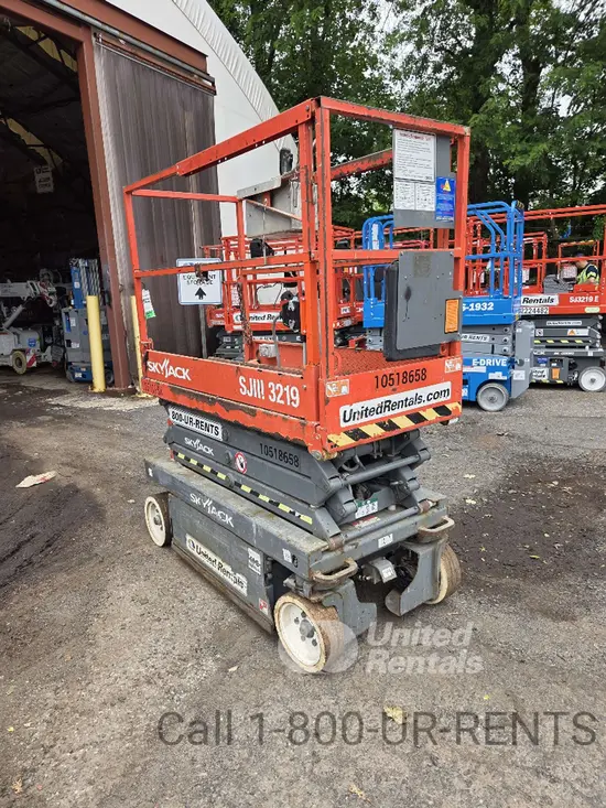 2016 Skyjack SJIII3219 Scissor Lift