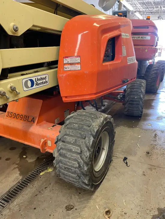 2016 JLG 450AJ Articulating Boom Lift