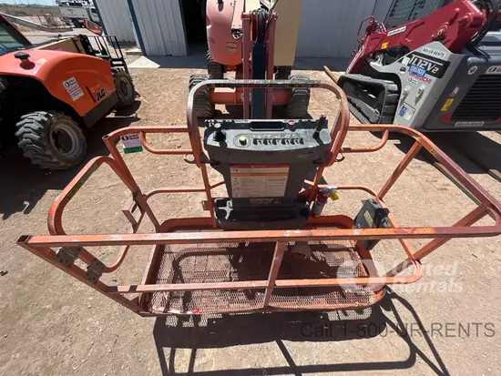 2013 JLG 450AJ Articulating Boom Lift