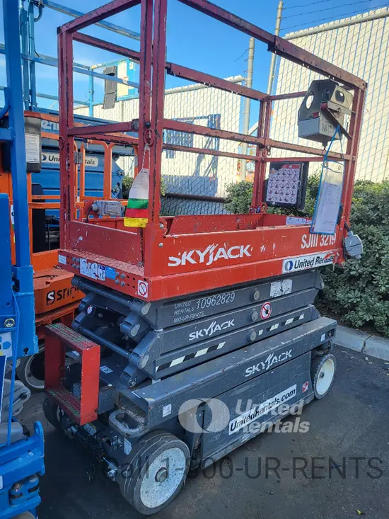 2019 Skyjack SJIII3219 Scissor Lift