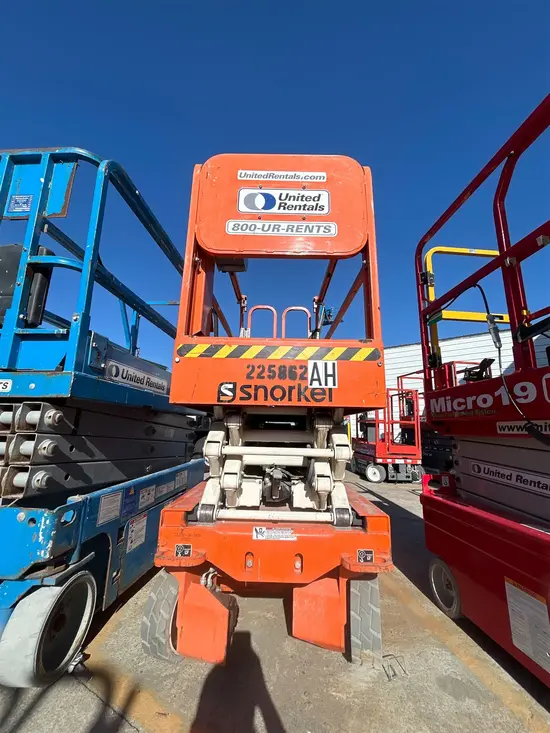 2019 Snorkel S3219E Scissor Lift