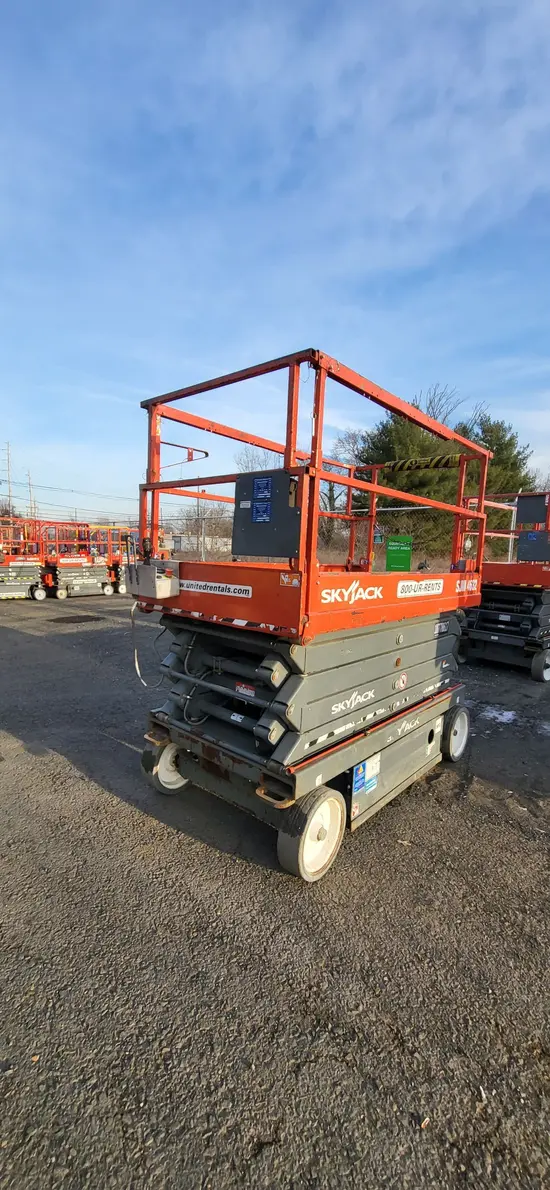2018 Skyjack SJIII4632 Scissor Lift
