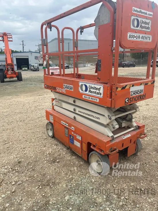 2019 Snorkel S3219E Scissor Lift