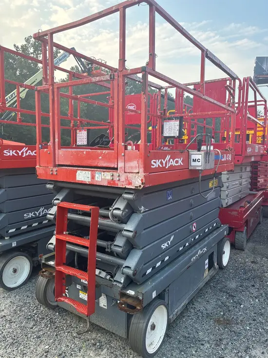 2018 Skyjack SJIII4740 Scissor Lift