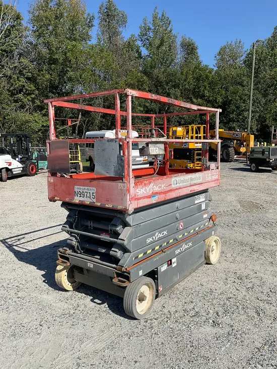 2017 Skyjack SJIII4632 Scissor Lift