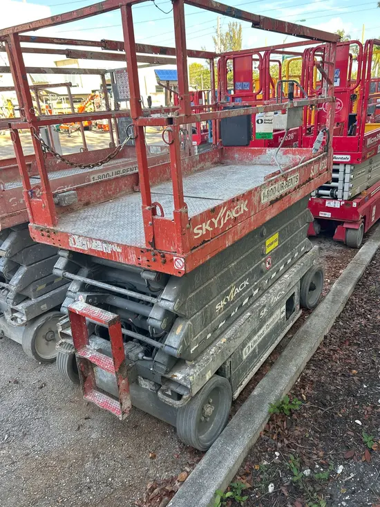 2017 Skyjack SJIII4632 Scissor Lift