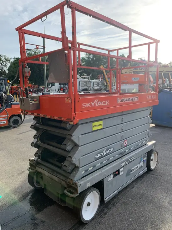 2017 Skyjack SJIII4740 Scissor Lift