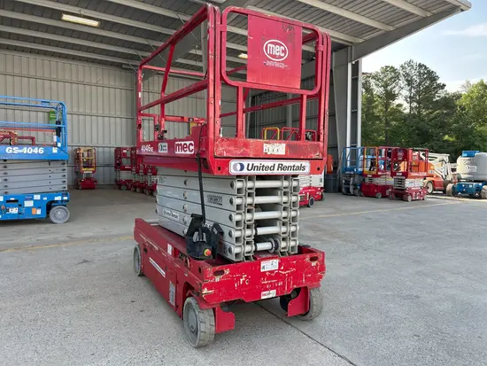 2017 MEC 4046SE Scissor Lift