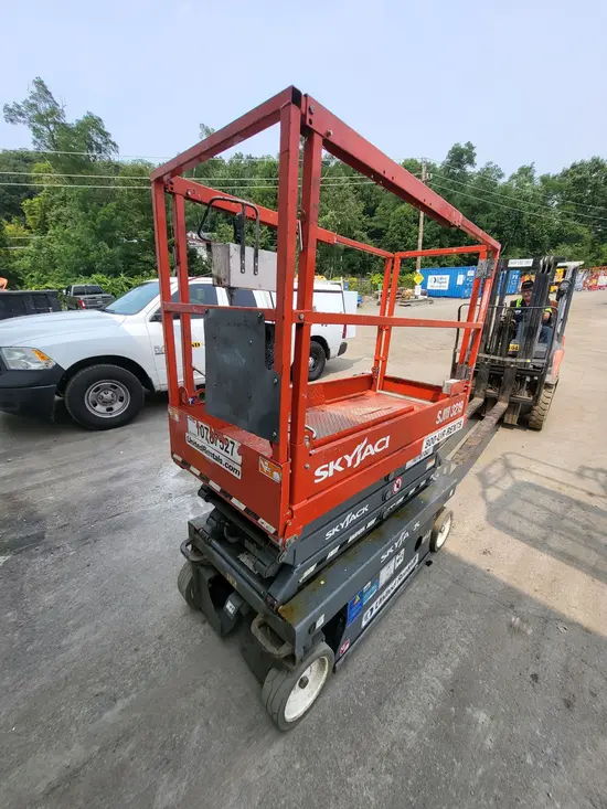 2018 Skyjack SJIII3219 Scissor Lift