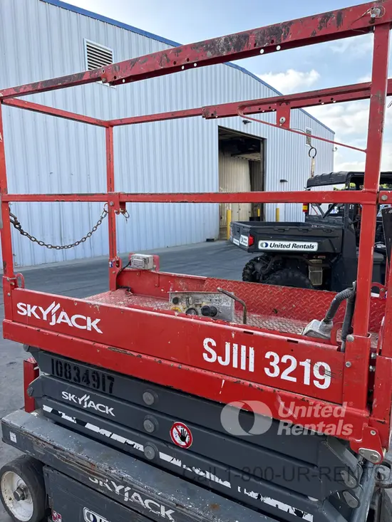 2018 Skyjack SJIII3219 Scissor Lift